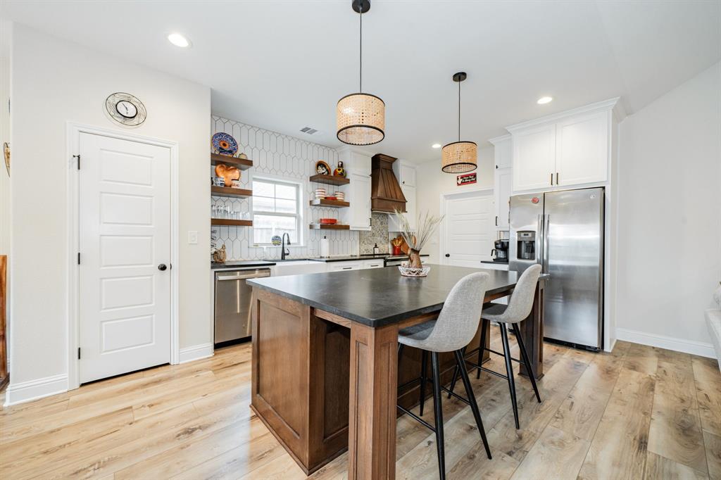 Quinlan Oaks - Residential