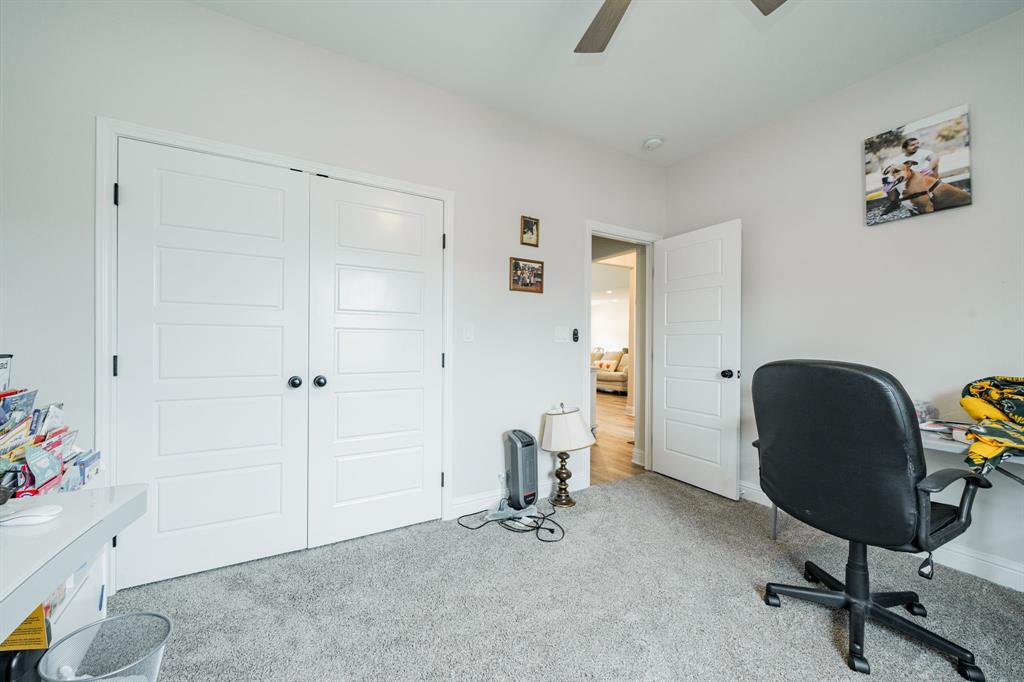 Quinlan Oaks - Residential