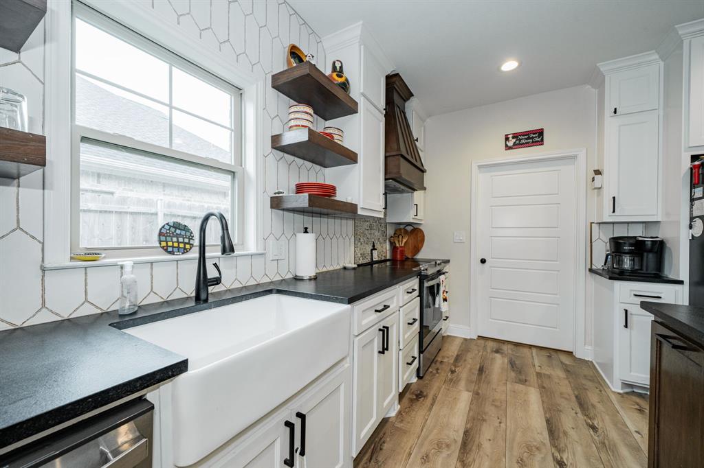 Quinlan Oaks - Residential