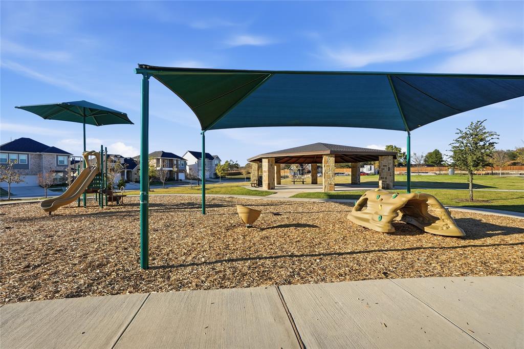 Rowlett, Texas 75088, United States, 3 Bedrooms Bedrooms, ,3 BathroomsBathrooms,Residential,Active,248850