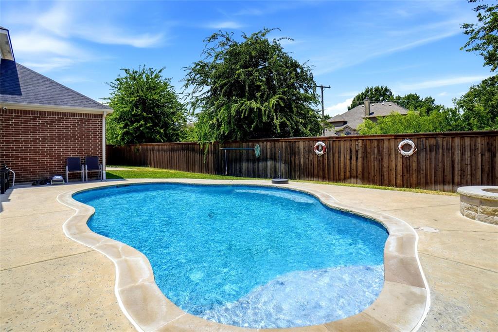 5231 Woodfield Drive