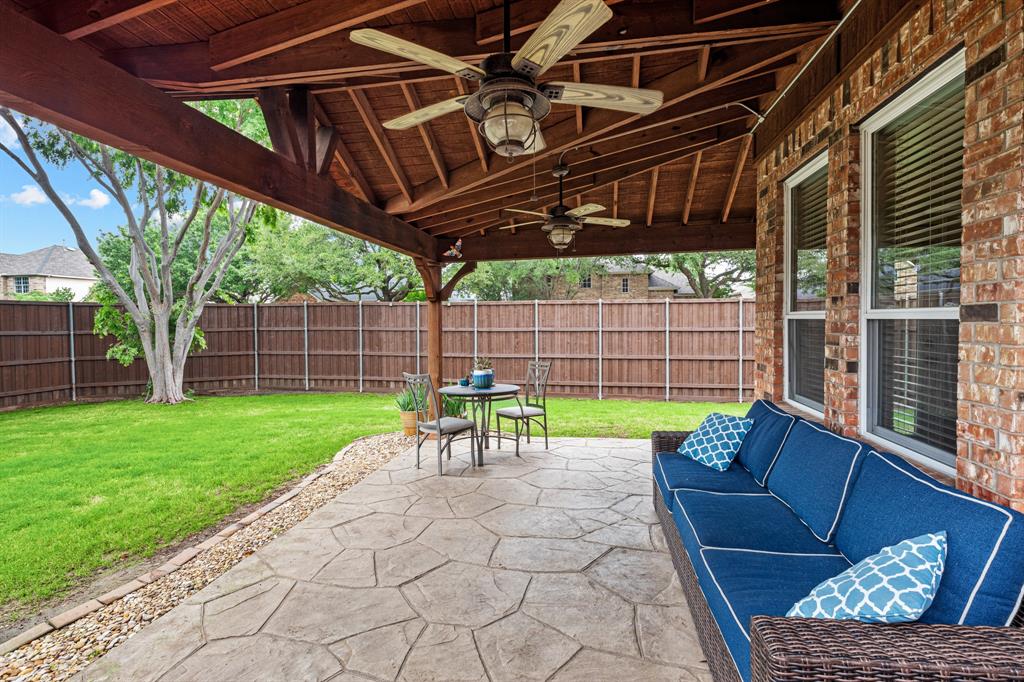 PINE RIDGE ESTATES PHASE ONE (CMC), BLK D, LOT 8 - Residential