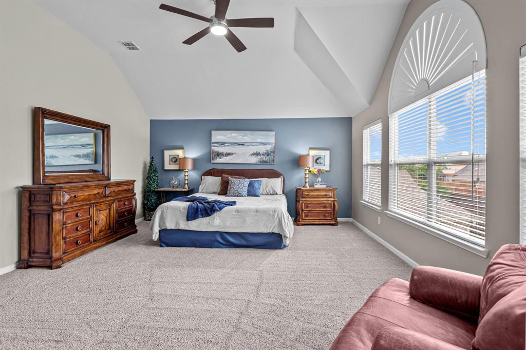 PINE RIDGE ESTATES PHASE ONE (CMC), BLK D, LOT 8 - Residential