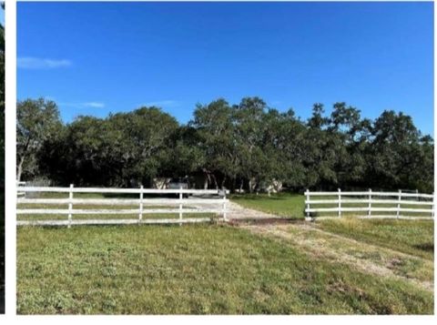 2775 Rust Spring Branch TX 78070