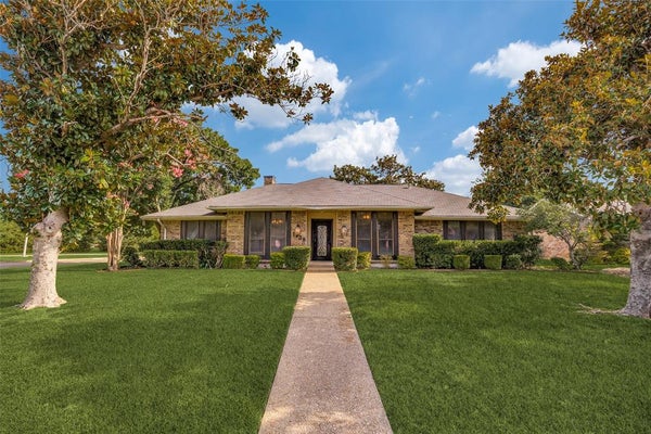 1138 MILL SPGS, RICHARDSON, TX 75080 - Image f5f2ac278e70f2a8b772983cff65e429/3966384785