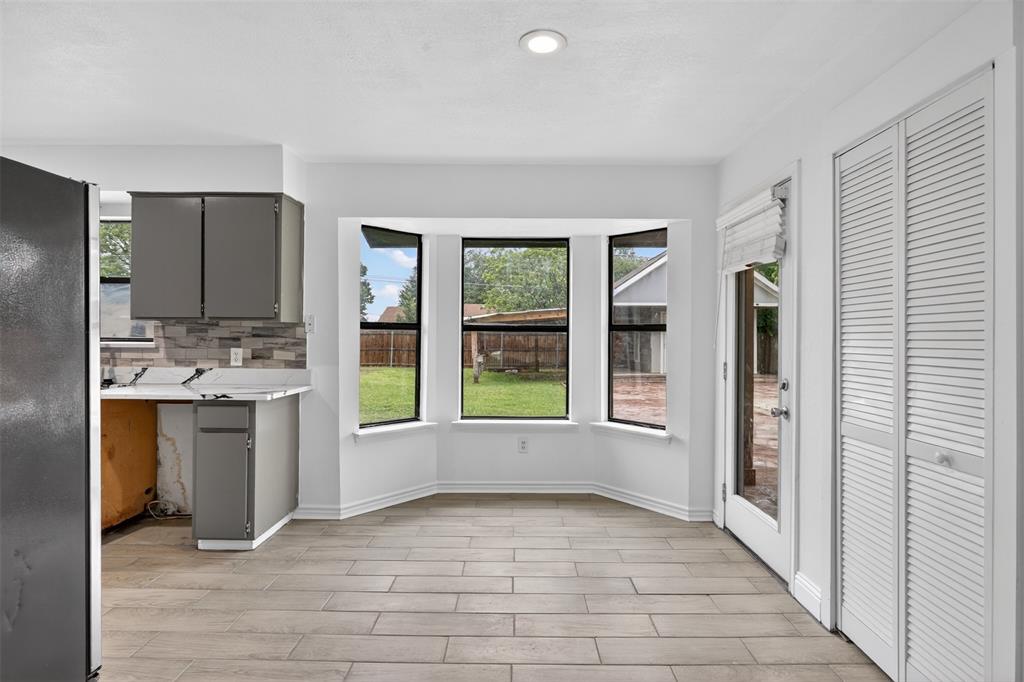 516 Post Oak Lane