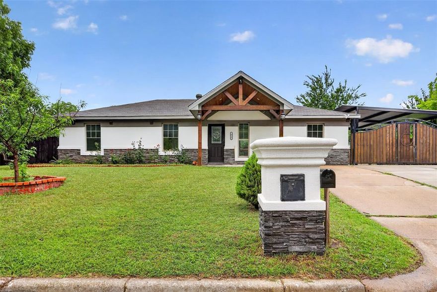 Conveniently located in Burleson, this home offers access to nearby shopping, dining, local services, and major roadways, making daily living simple and practical. Whether you are looking for a home to personalize or an investment property with upside, 516 Post Oak Ln is full of opportunity. Inside, the home offers a functional layout with flexible bedroom space that can be used for sleeping, working from home, hobbies, or guests. The large lot is one of the strongest features, providing excellent potential for outdoor living, gardening or entertaining.