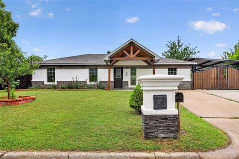 516 Post Oak Lane Burleson TX 76028