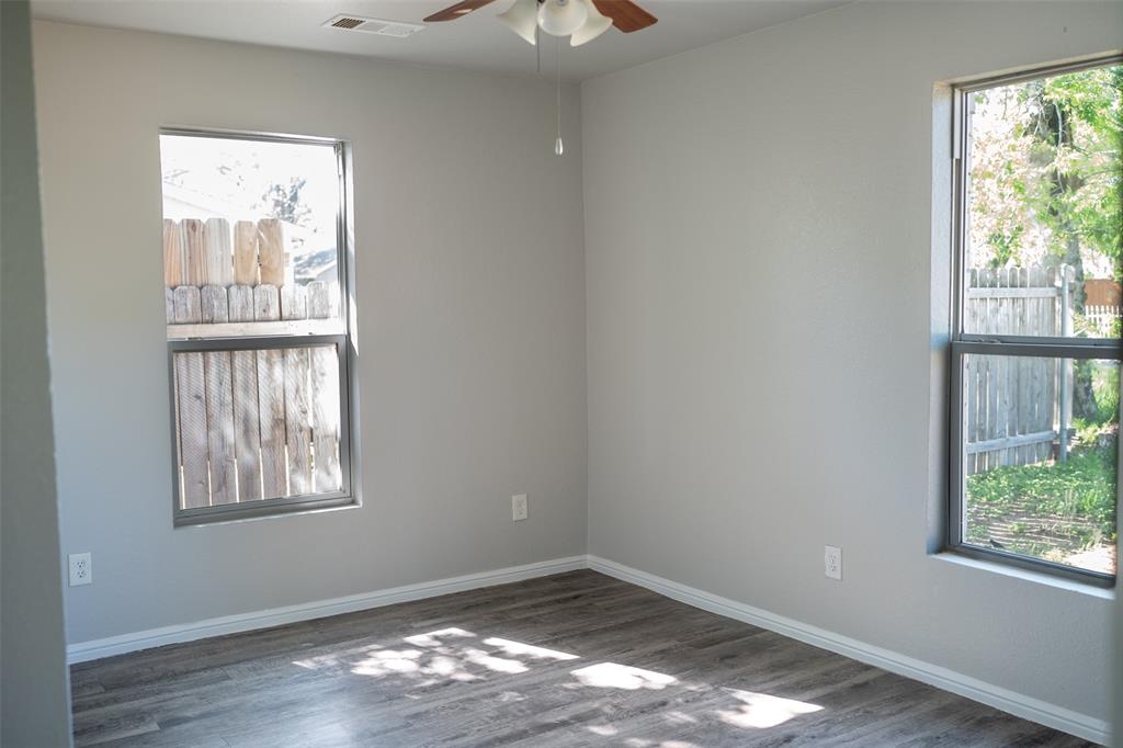 Jesse Moon Surv Abs #879 - Residential Income