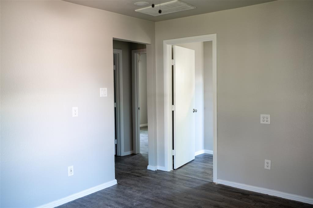 Jesse Moon Surv Abs #879 - Residential Income