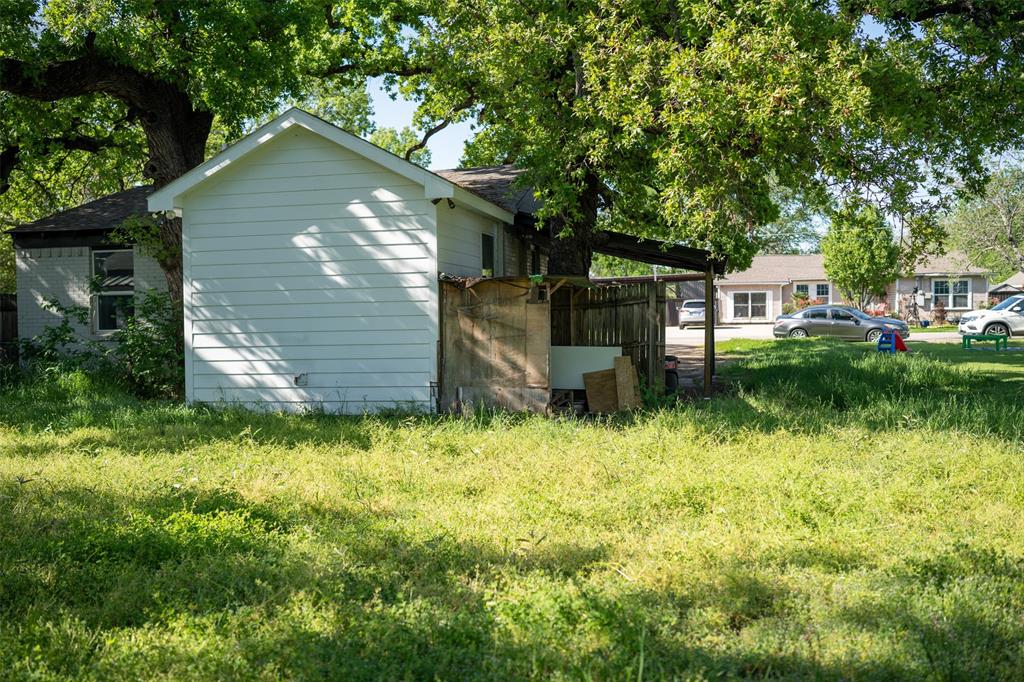 Jesse Moon Surv Abs #879 - Residential Income