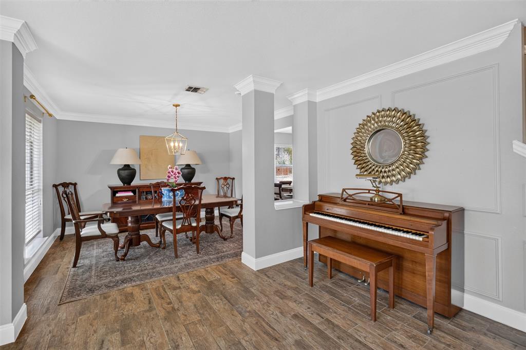 1290 Bradford Drive