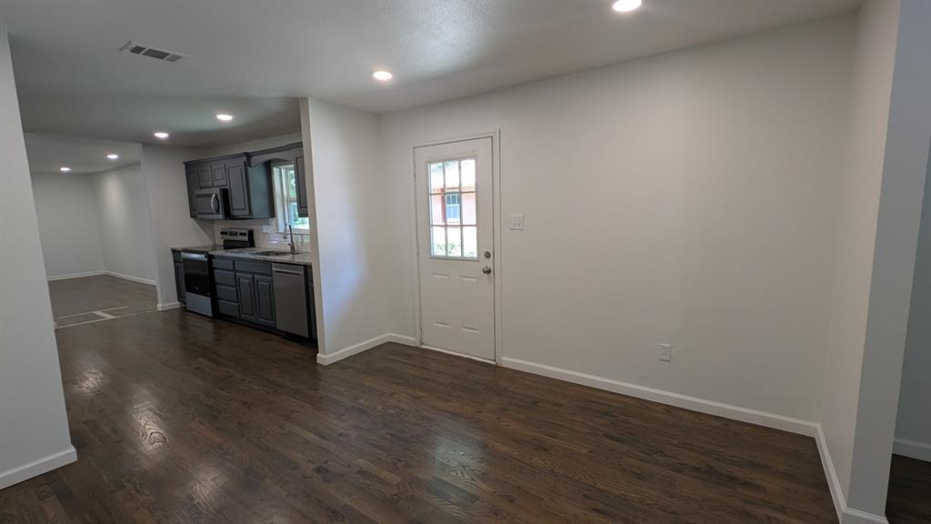 Eastus & Guggenheims - Residential Lease