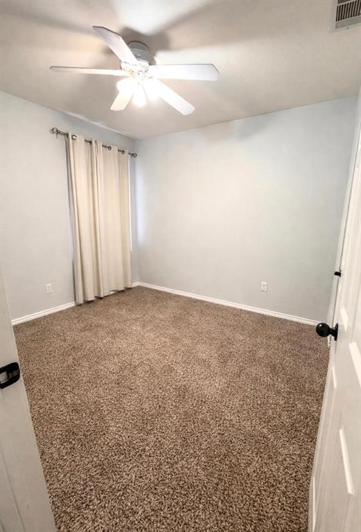 208 creek point Lane