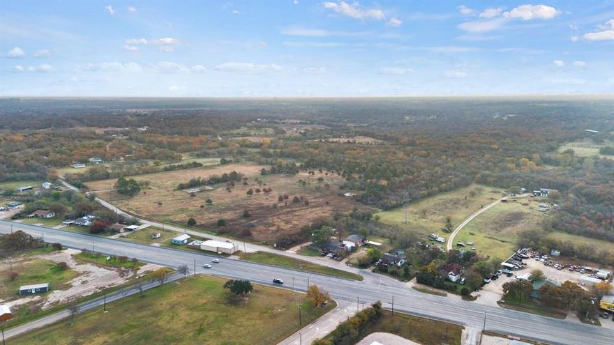 LOCATION,LOCATION,THIS PROPERTY OFFER ALMOST 11 ACRES ON A PRIME LOCATION WITH ENDLESS OF POTENTIAL,YOU CAN BULD YOUR DREAM HOME OR YOUR BUSINESS ,THIS PROPERTY  HAS A SEWER LINE THAT GOES THROUGH THE PROPERTY AND IS READY TO BE CONNECTED AND CITY WATER LINE AVAILABLE BY THE STREET ,ALSO YOU CAN DO YOUT DEVELOPMENT PROJECT,LOCATED NEAR MAJOR HIGHWAYS ,CLOSE TO DOWNTOWN ,STORES,RESTAURANTS,PUBLIC TRANSPORTATION ,TO MANY GOOD THINGS TO BE LISTED,THIS IS A MUST SEE IT.