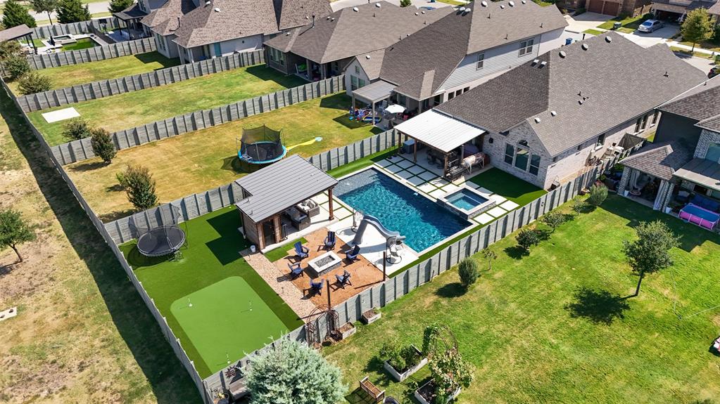1517 Moss Trail Court