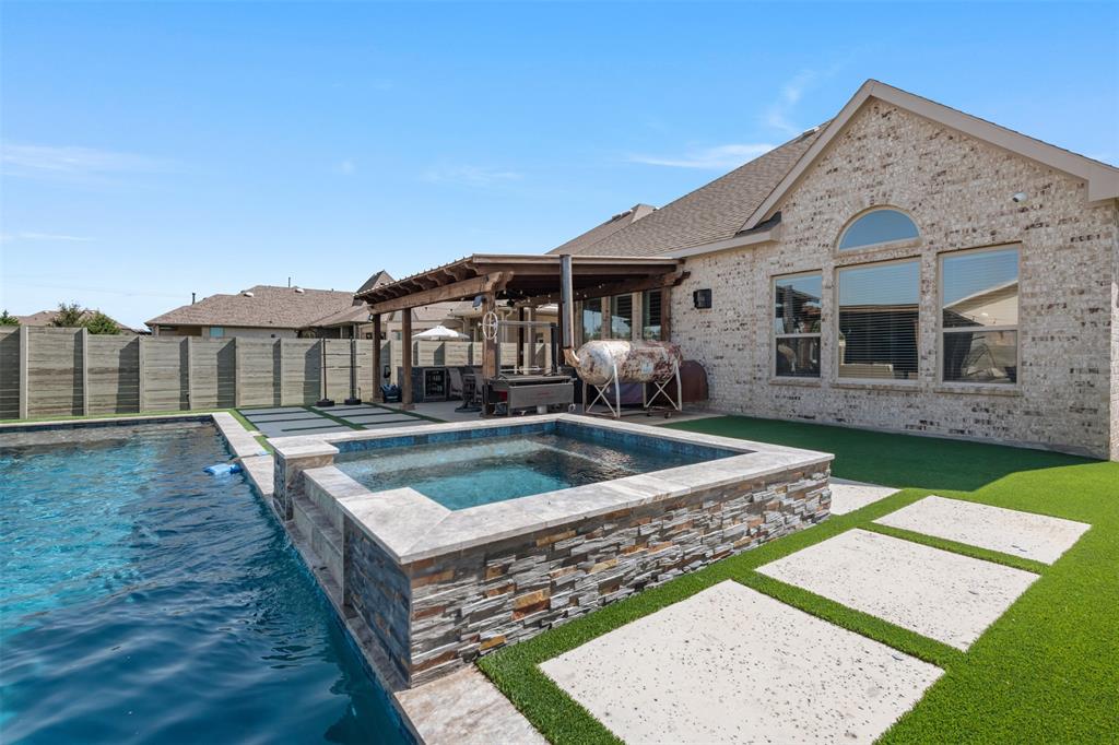 1517 Moss Trail Court