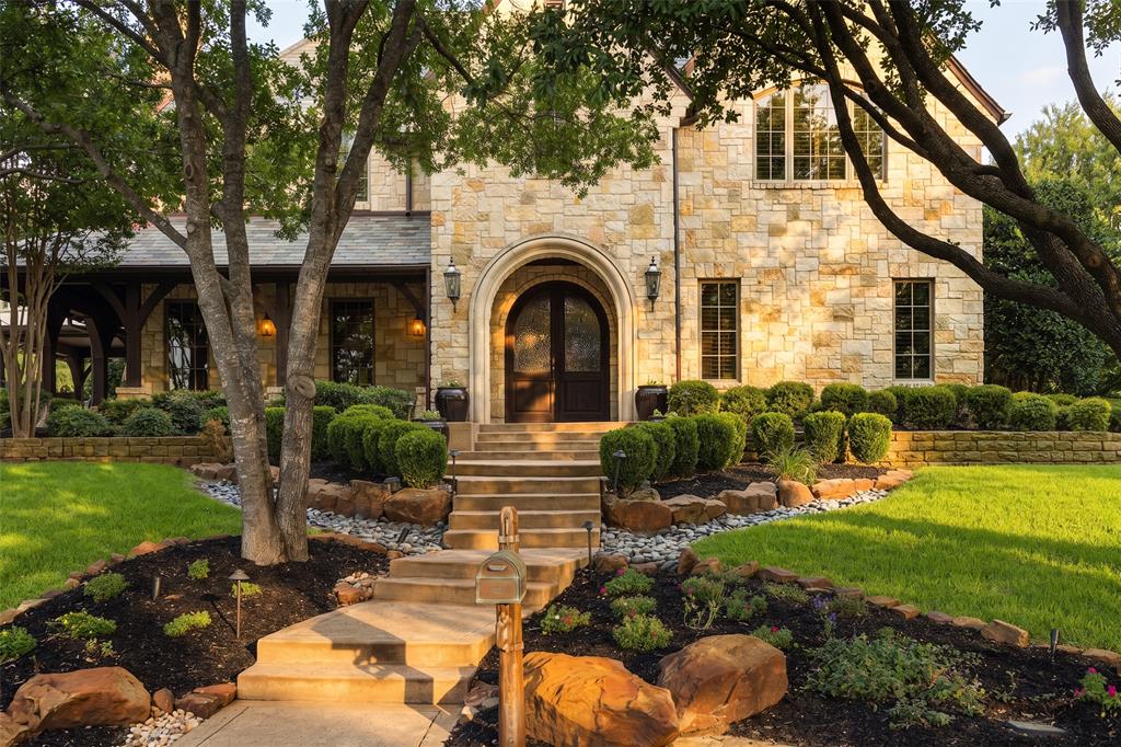 1400 Fountain Grass Court