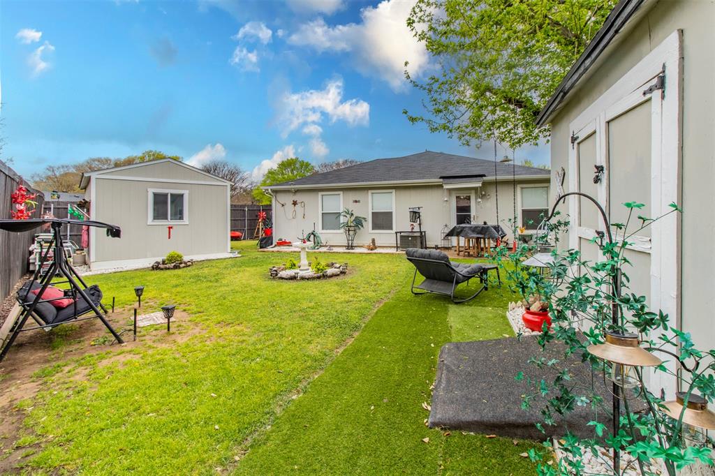 Stage West - Residential