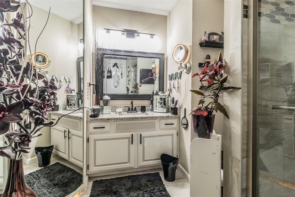 Stage West - Residential