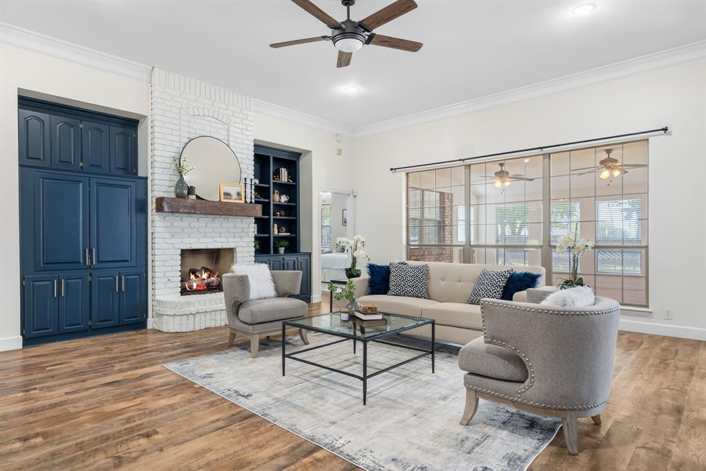 32 Royal Oaks Circle