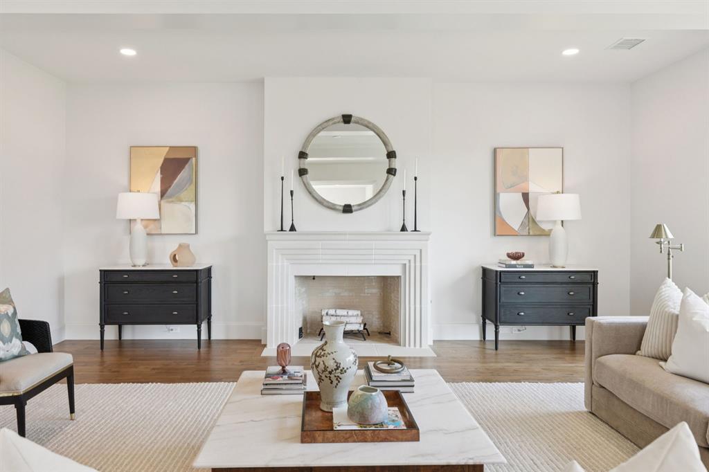 White Rock Bluffs - Residential