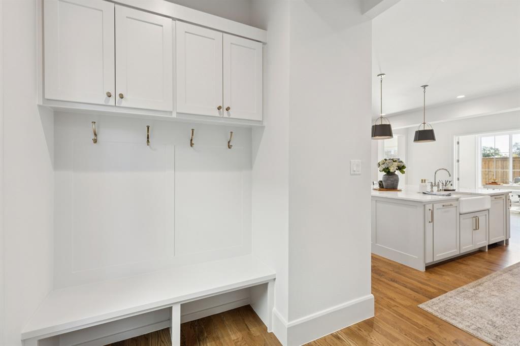 White Rock Bluffs - Residential