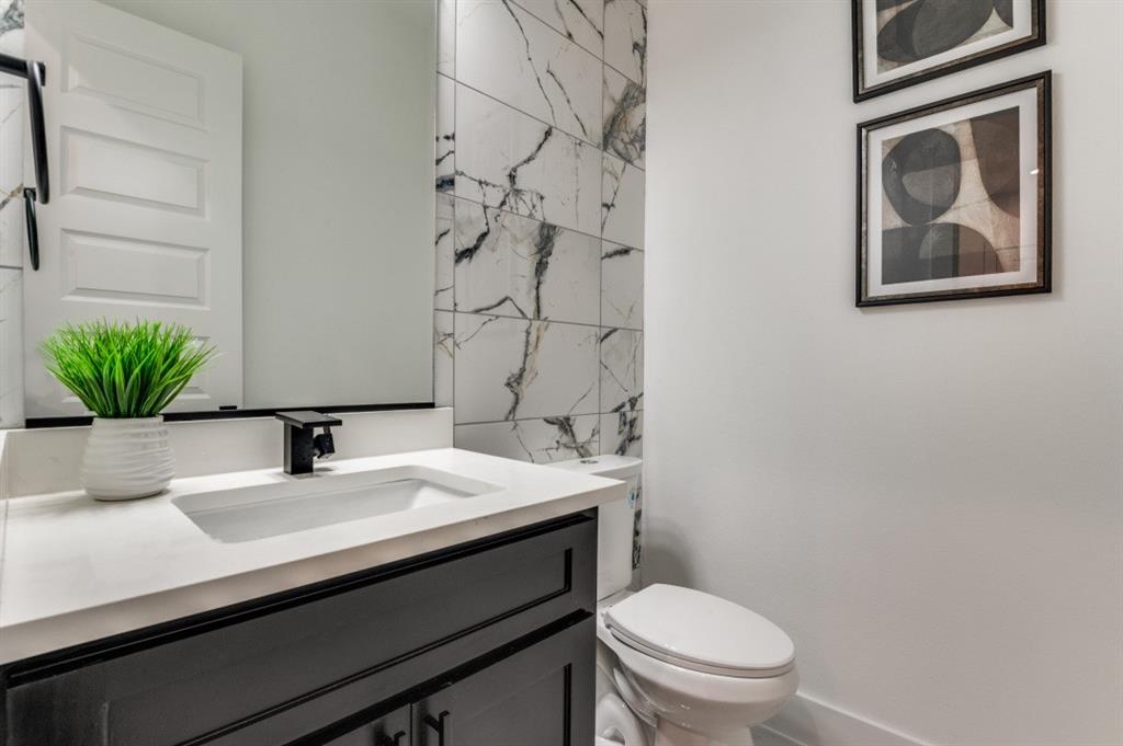 Silver Cr Crossing 6th Inst Ph 01 - Residential