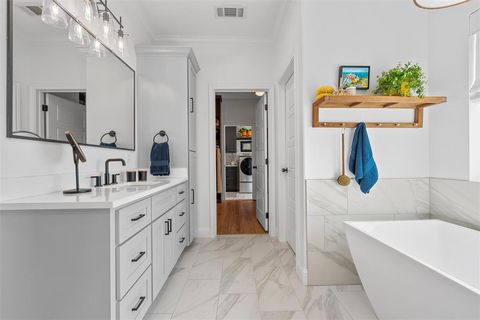 Tiny photo for 132 Cattail Court, Robinson, TX 76706 (MLS # 21194984)