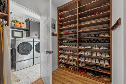 Tiny photo for 132 Cattail Court, Robinson, TX 76706 (MLS # 21194984)