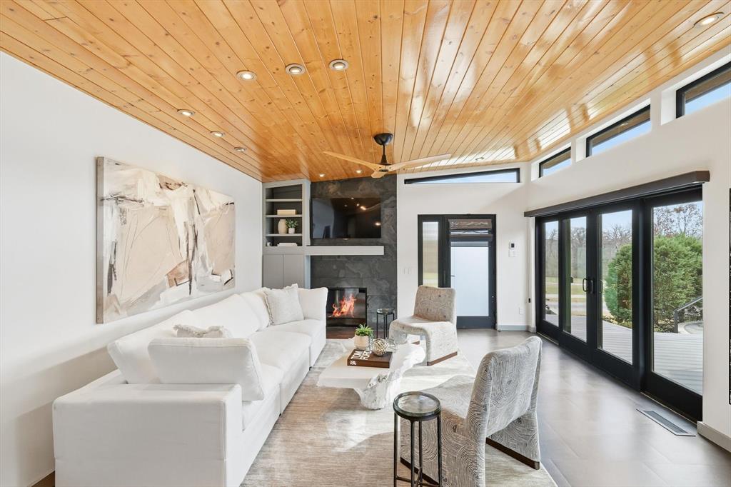 Lake Highlands - Residential