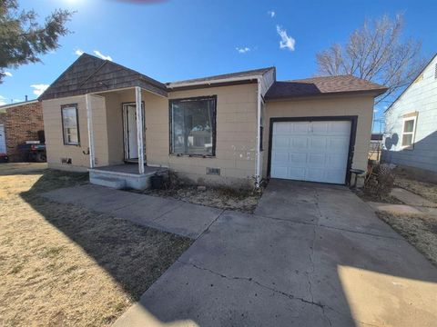 818 Avenue P Sunray TX 79086