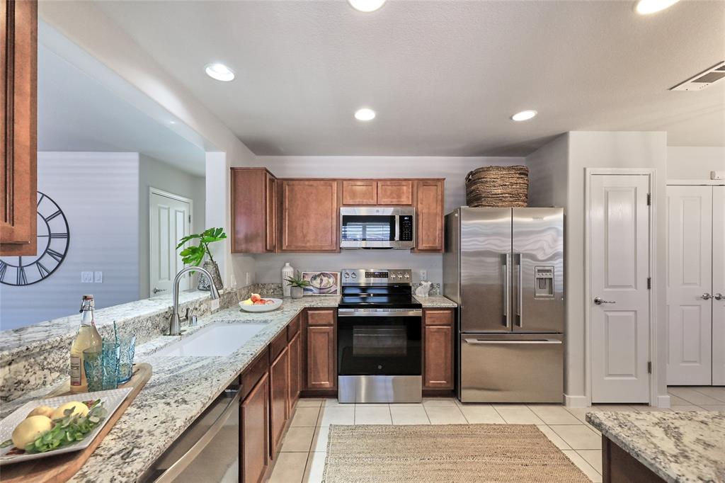 Frisco Lakes By Del Webb Villa - Residential