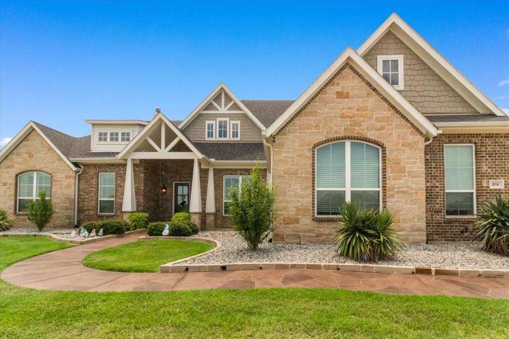850 San Saba E
