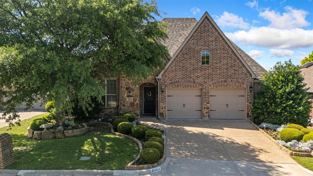 8012 Vista Creek Lane