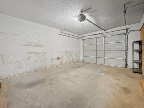 Tiny photo for 607 S Wieser Street, Hamilton, TX 76531 (MLS # 21101428)