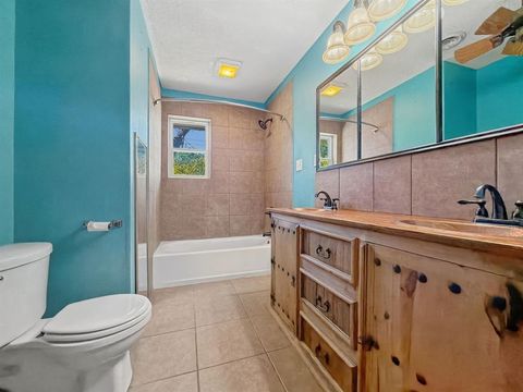 Tiny photo for 607 S Wieser Street, Hamilton, TX 76531 (MLS # 21101428)