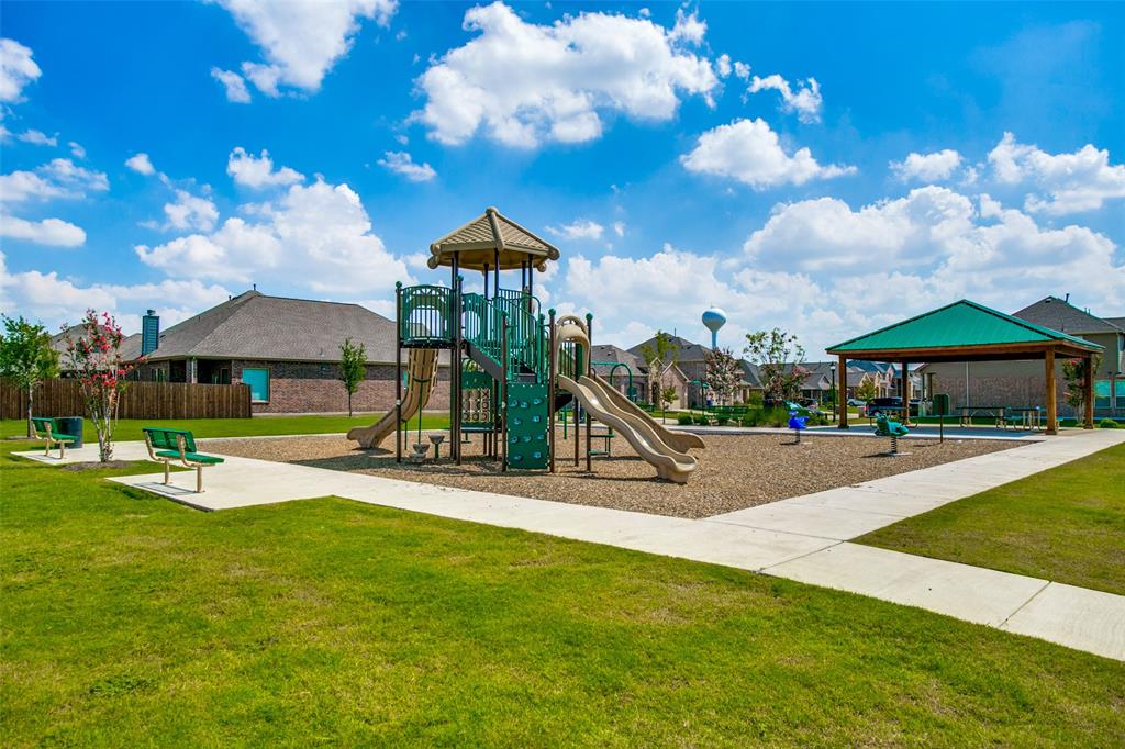 Rivendale By The Lake Ph 4 - Residential