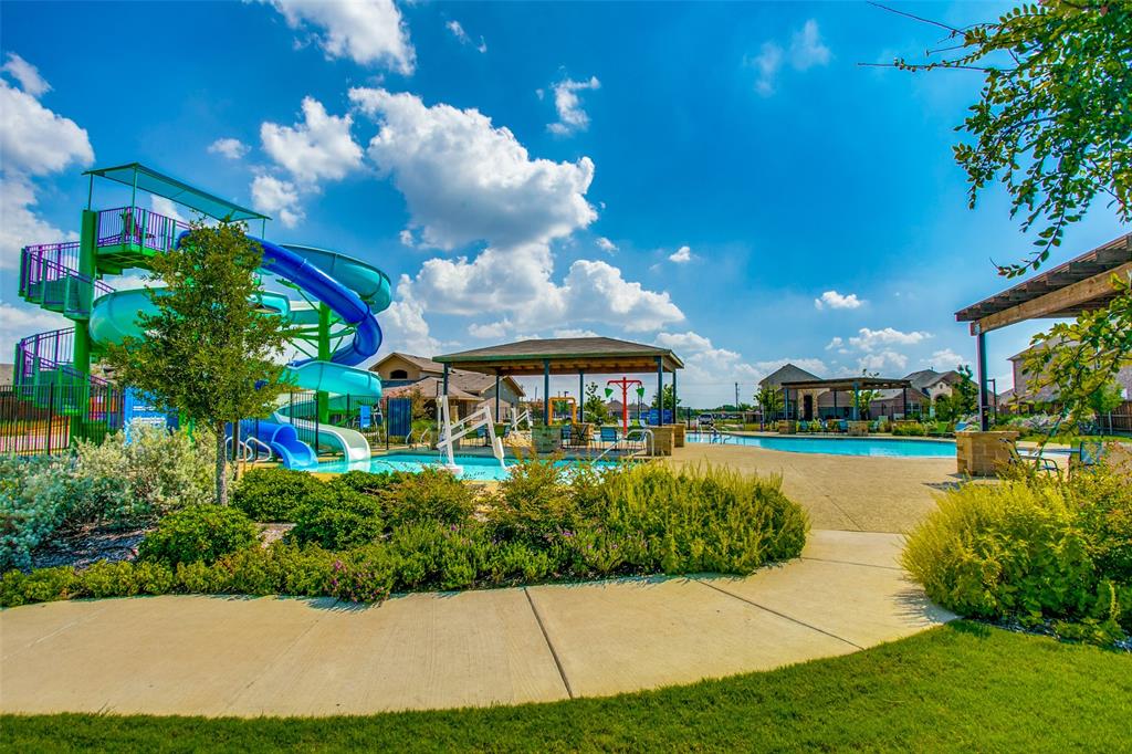 Rivendale By The Lake Ph 4 - Residential