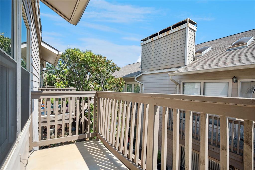 Oaks on Montfort - Residential Lease