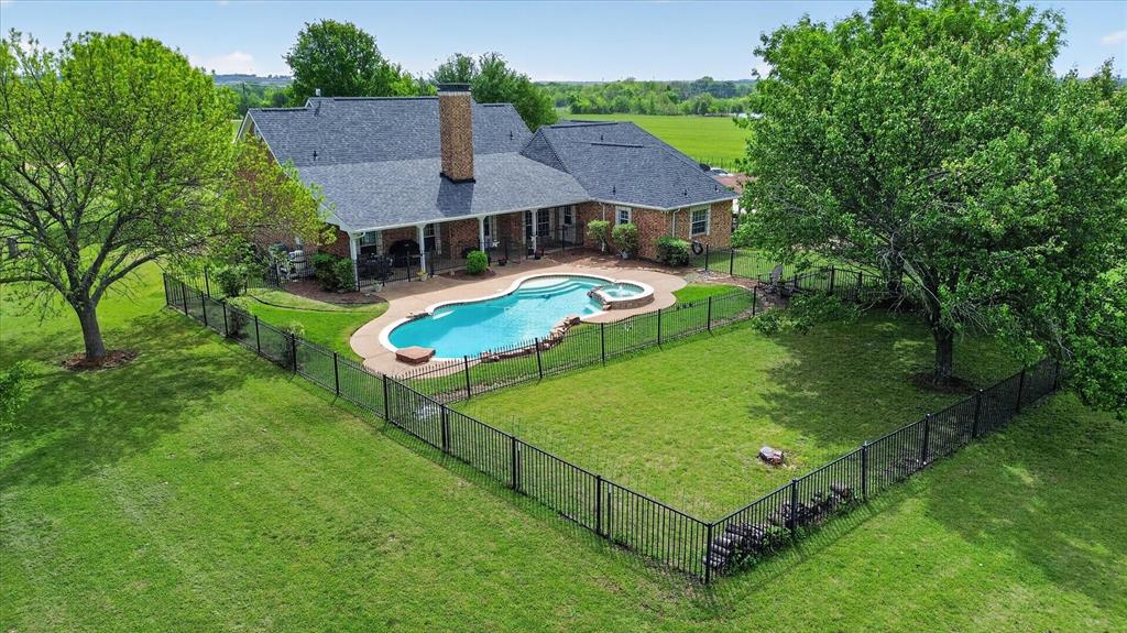 10917 County Road 290