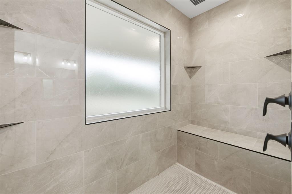 NORTH VILLAGE - BAIRD - Residential