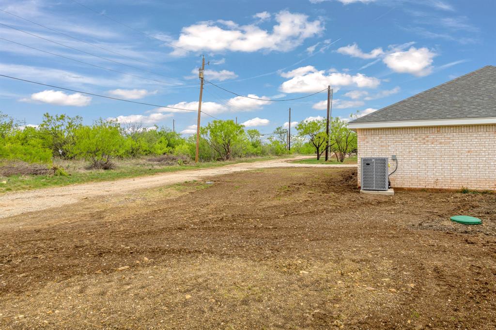 NORTH VILLAGE - BAIRD - Residential