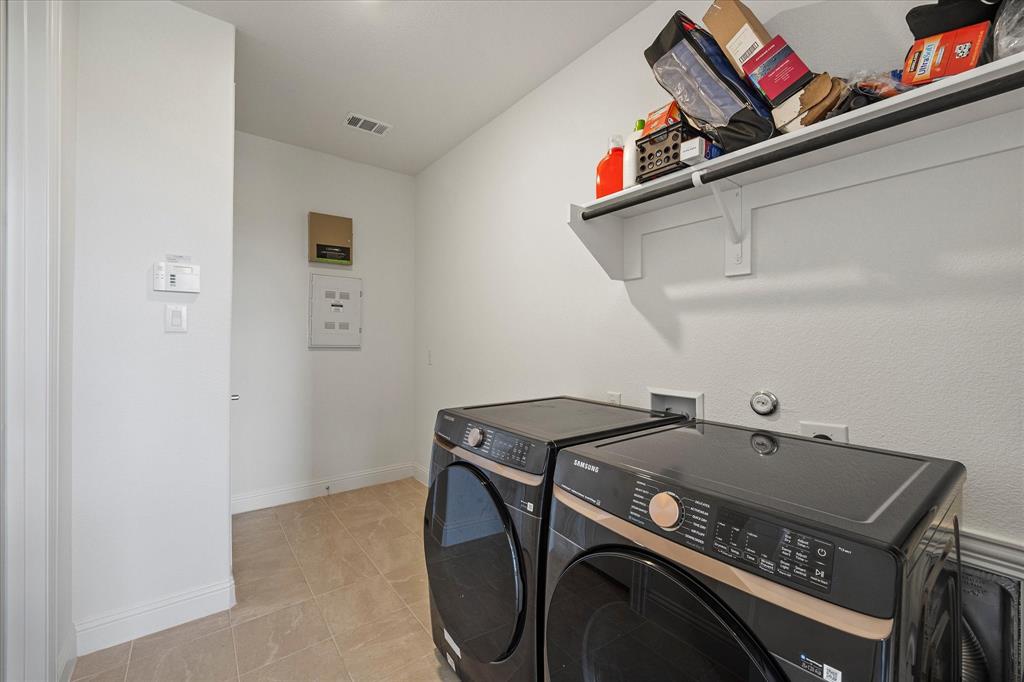 Edgewater Ph 1 - Residential Lease