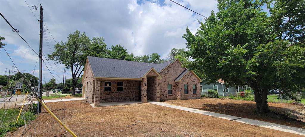 1305 Dewberry Drive