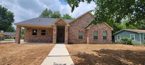 1305 Dewberry Drive Wilmer TX 75172