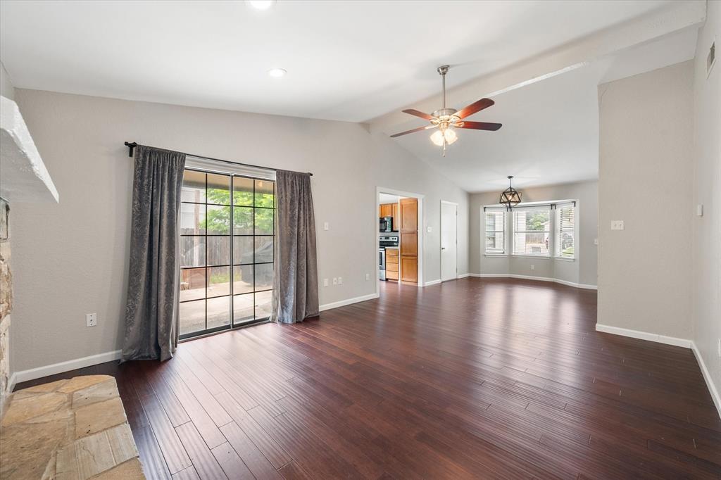 1406 Colonnade Drive