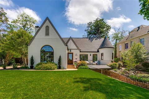 1150 N Canterbury Court Dallas TX 75208