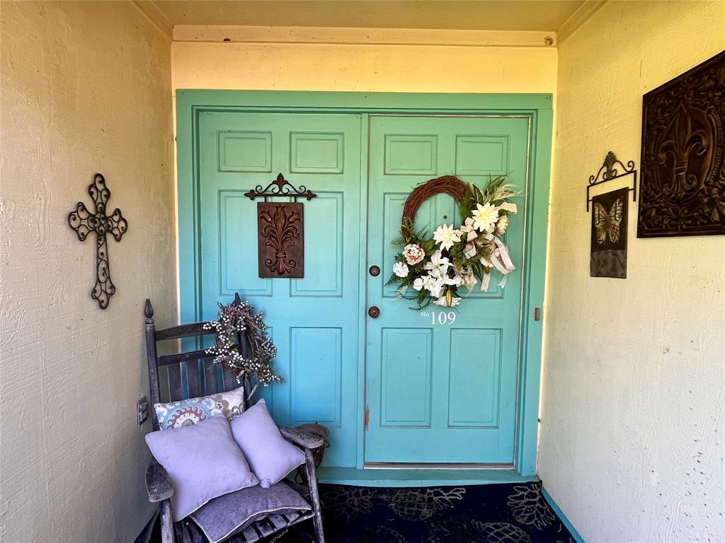 109 Avenida Drive