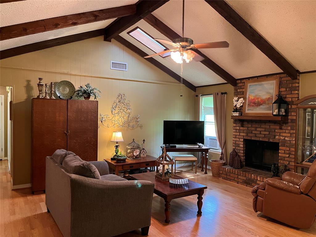 109 Avenida Drive